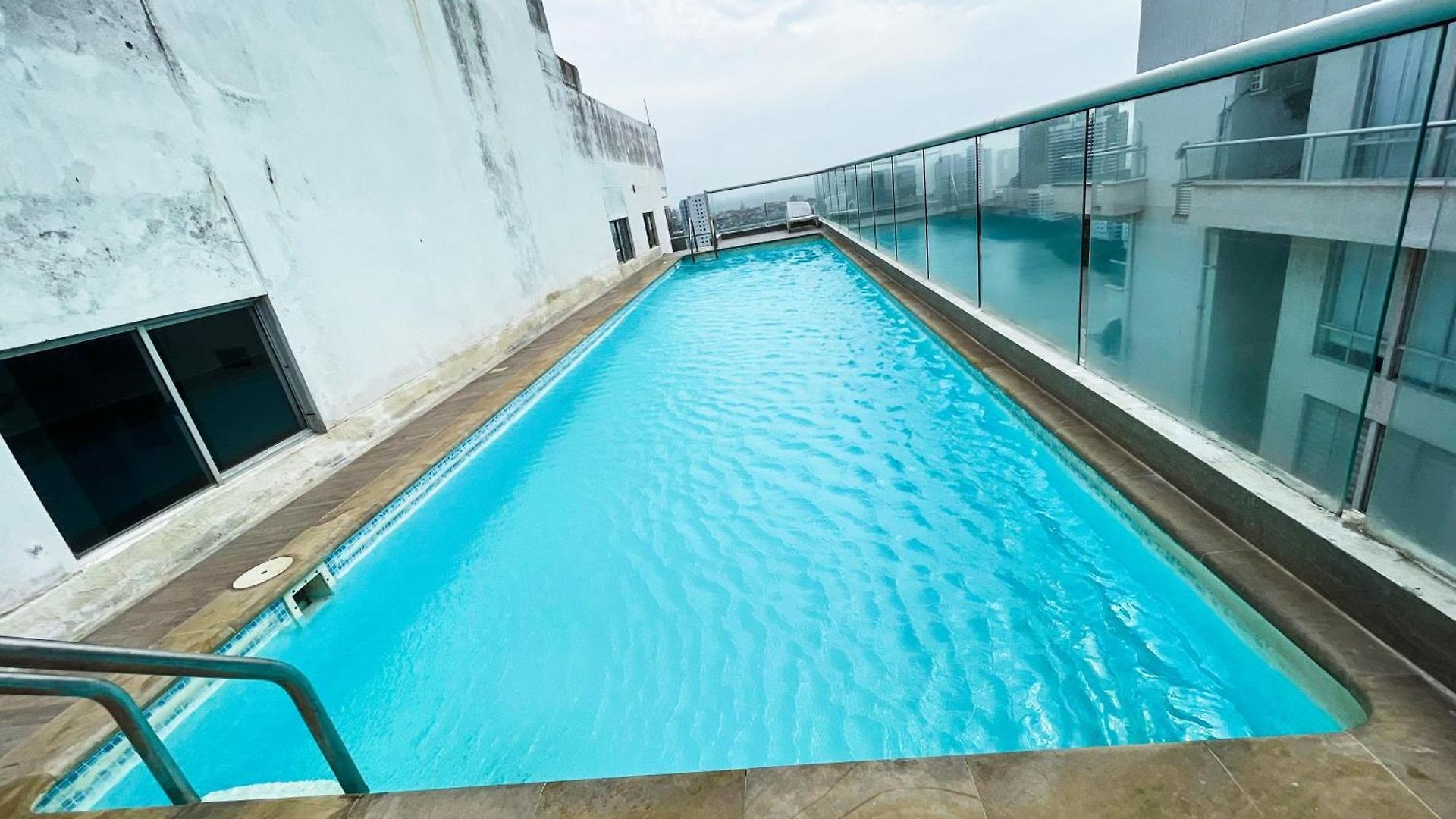Mirador Del Cielo Piso 19 Apartamento